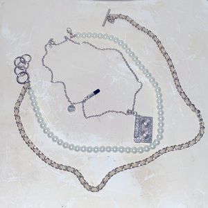 Bless Silver/Pearl Material Mix Necklace Custom w Ambush Silver Pills 💊 1/1‌